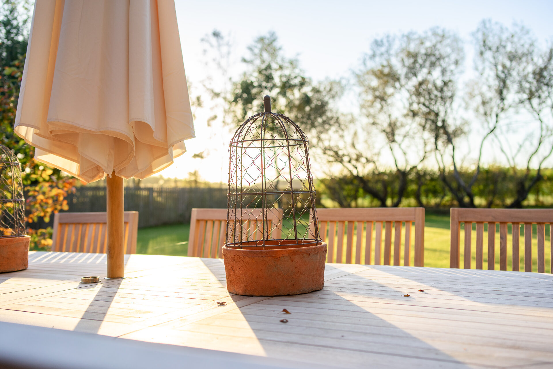 Warren House and surroundings