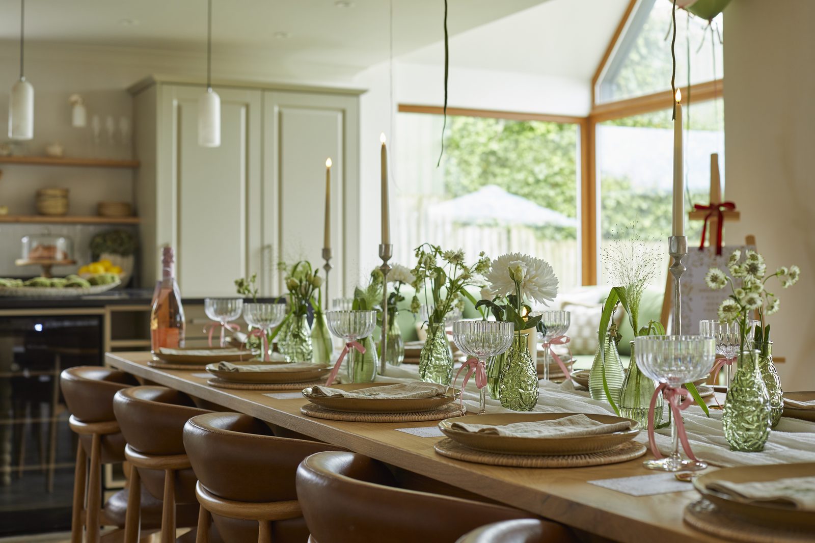 Warren House — kitchen island dining a je